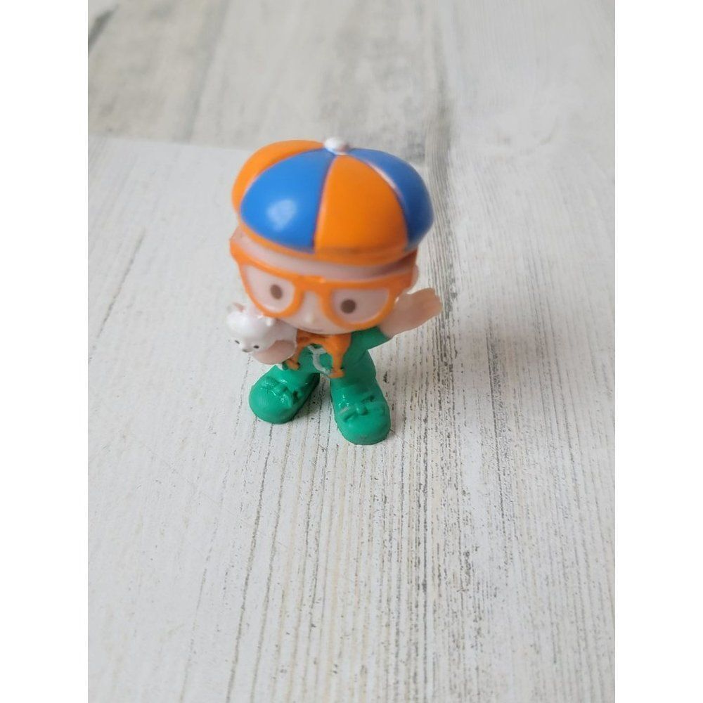 Kideo 2020 Blippi cat rubber toy figure mini